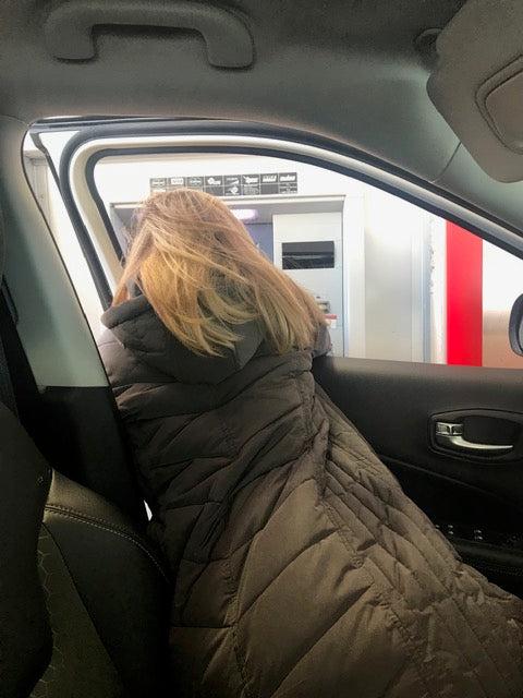 Shortgirl ATM drive-thru workout