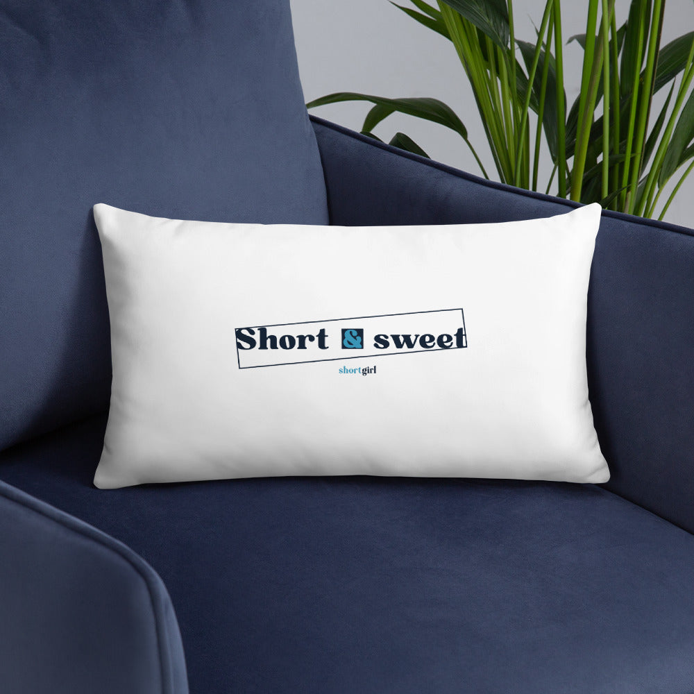Basic Pillow - Short & sweet