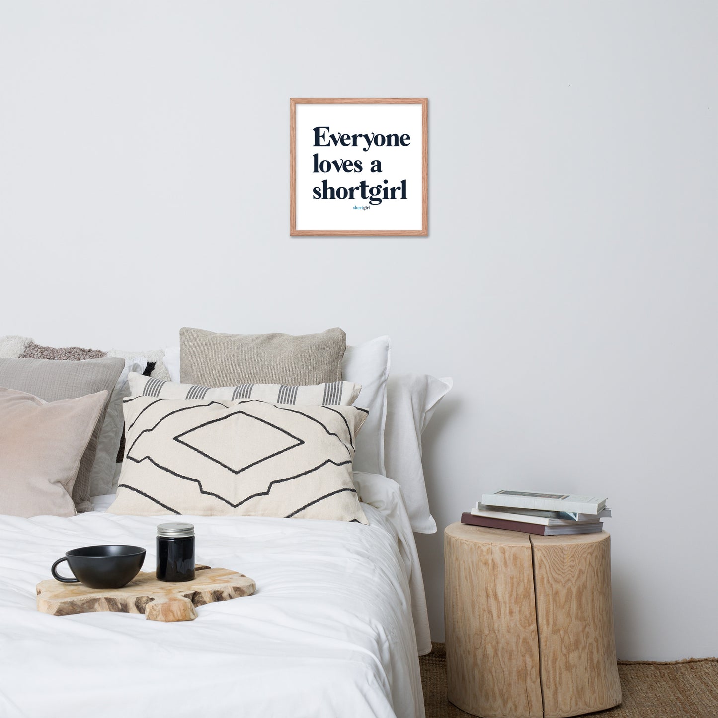 Framed poster - Everyone loves a shortgirl