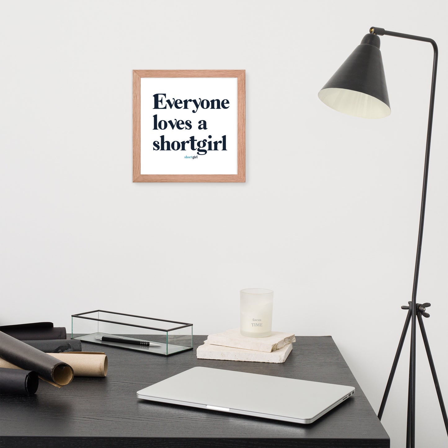 Framed photo paper poster - Everyone loves a shortgirl