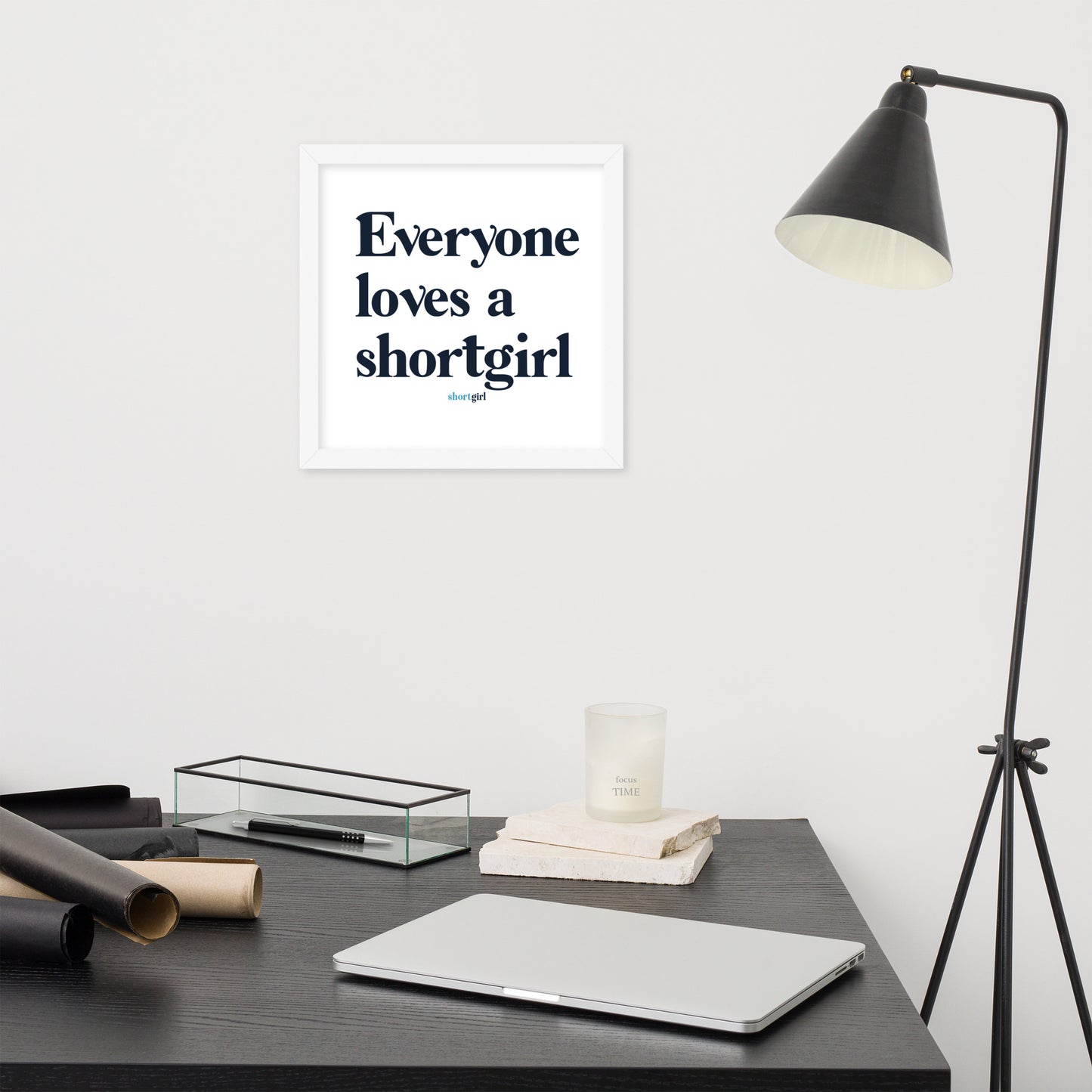 Framed photo paper poster - Everyone loves a shortgirl
