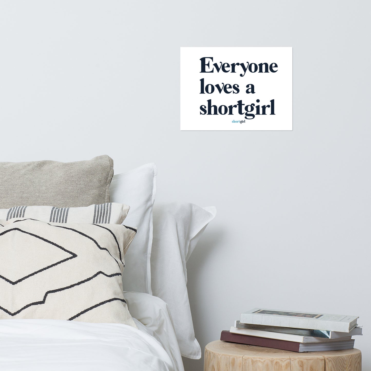Photo paper poster - Everyone loves a shortgirl