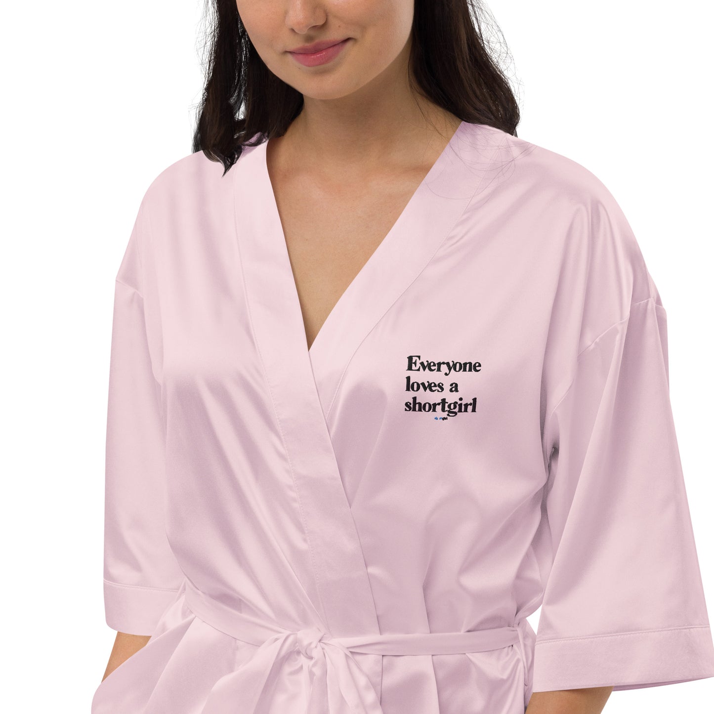 Satin robe - Everyone loves a shortgirl