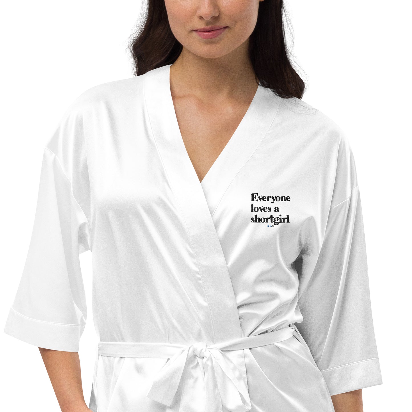 Satin robe - Everyone loves a shortgirl