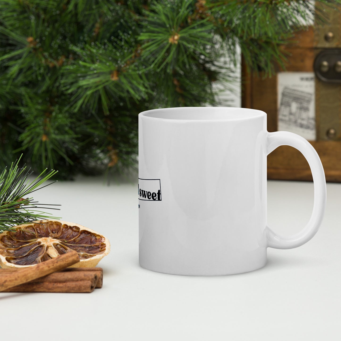 White glossy mug - Short & sweet
