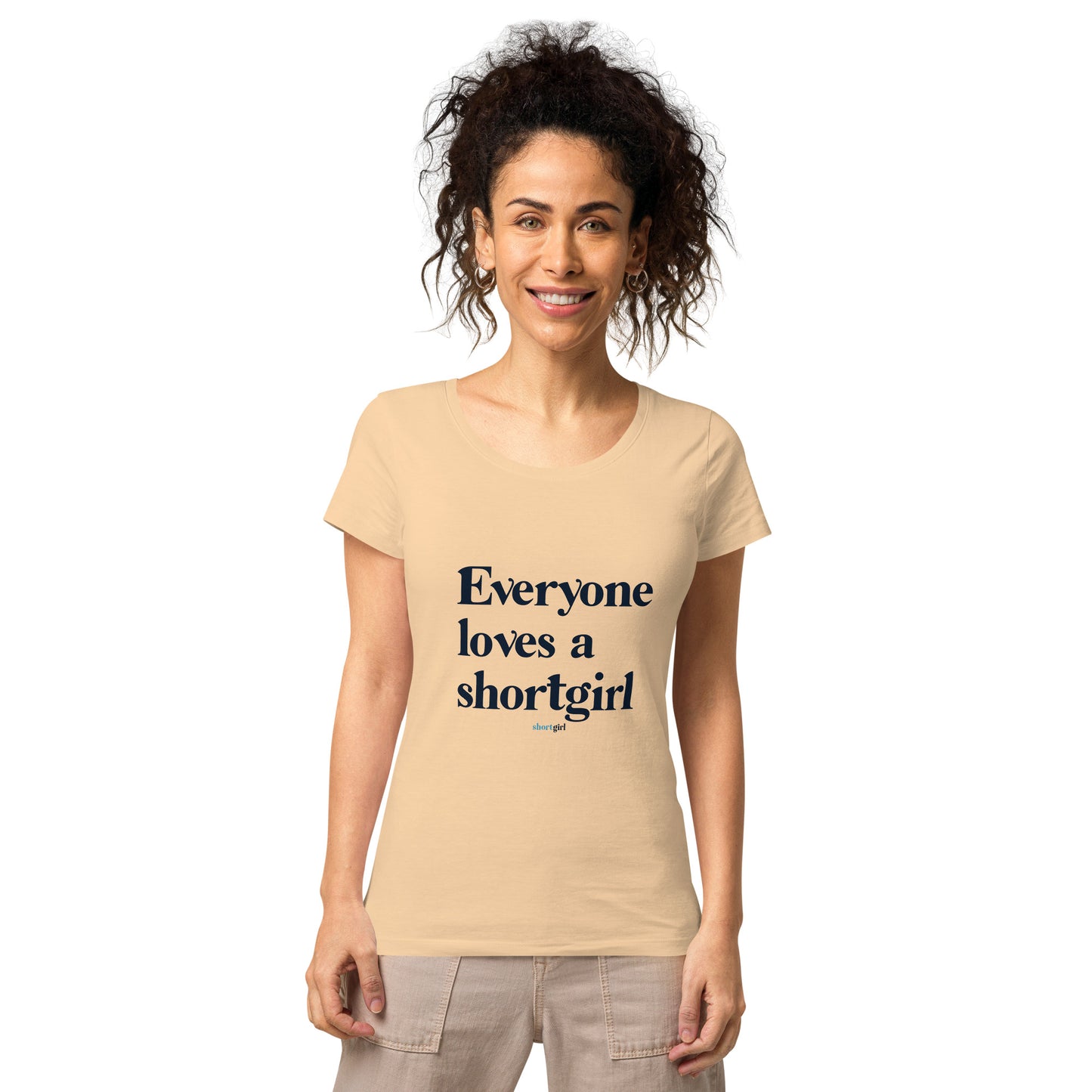 Women’s basic organic t-shirt - Everyone Loves a shortgirl