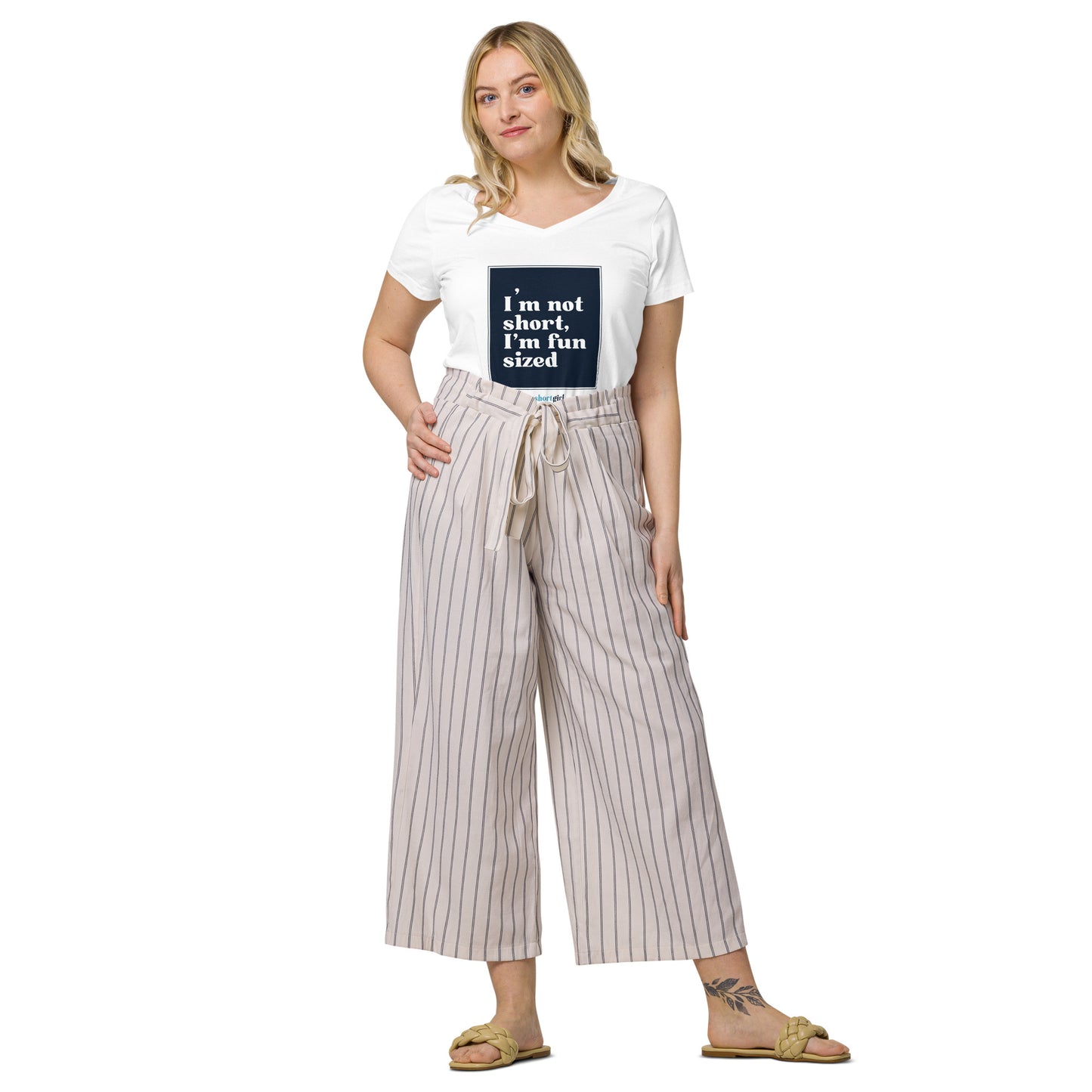 Women’s fitted v-neck t-shirt - I'm not short, I'm fun sized